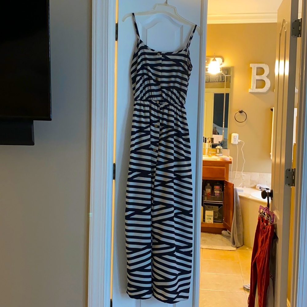 Black and white maxi dress